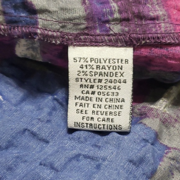 Habitat Clothing Purple Abstract Crinkled Textured Button Front Asymmetric Top M - Picture 6 of 12